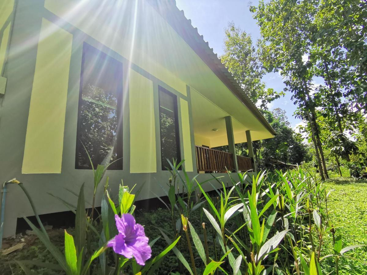 Home Garden Chaeson บ้านสวน ชวนฝัน Лампанг Экстерьер фото